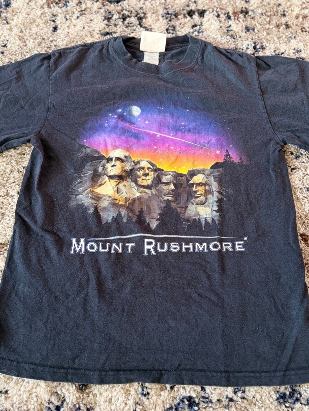 Mount Rushmore Sunset Graphic Tee Black S